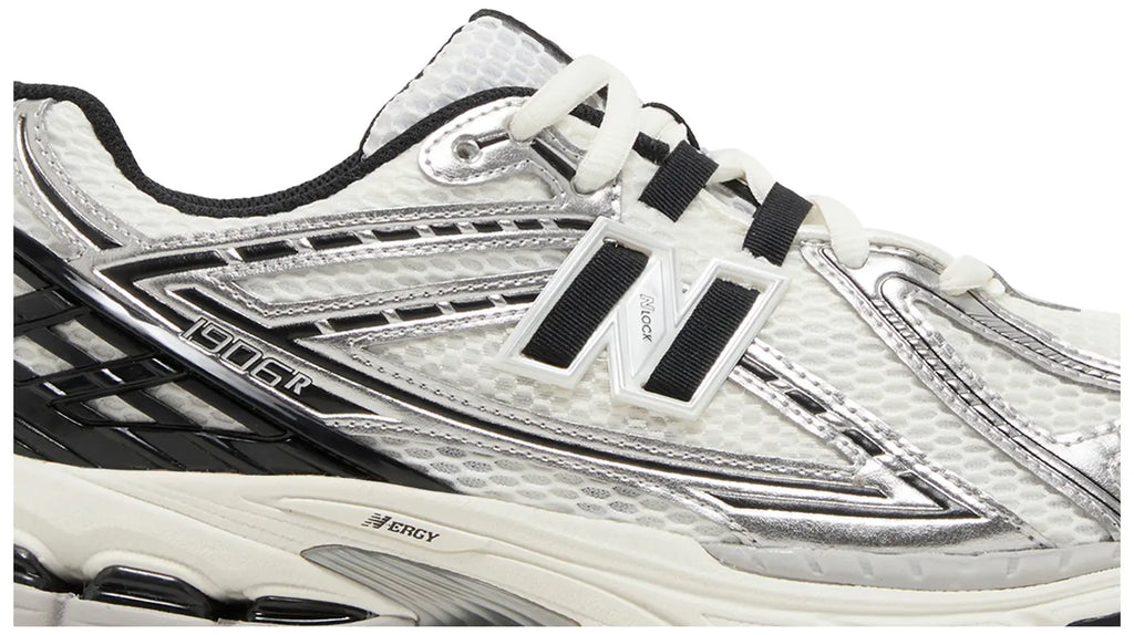 New Balance 1906R Crème Noir