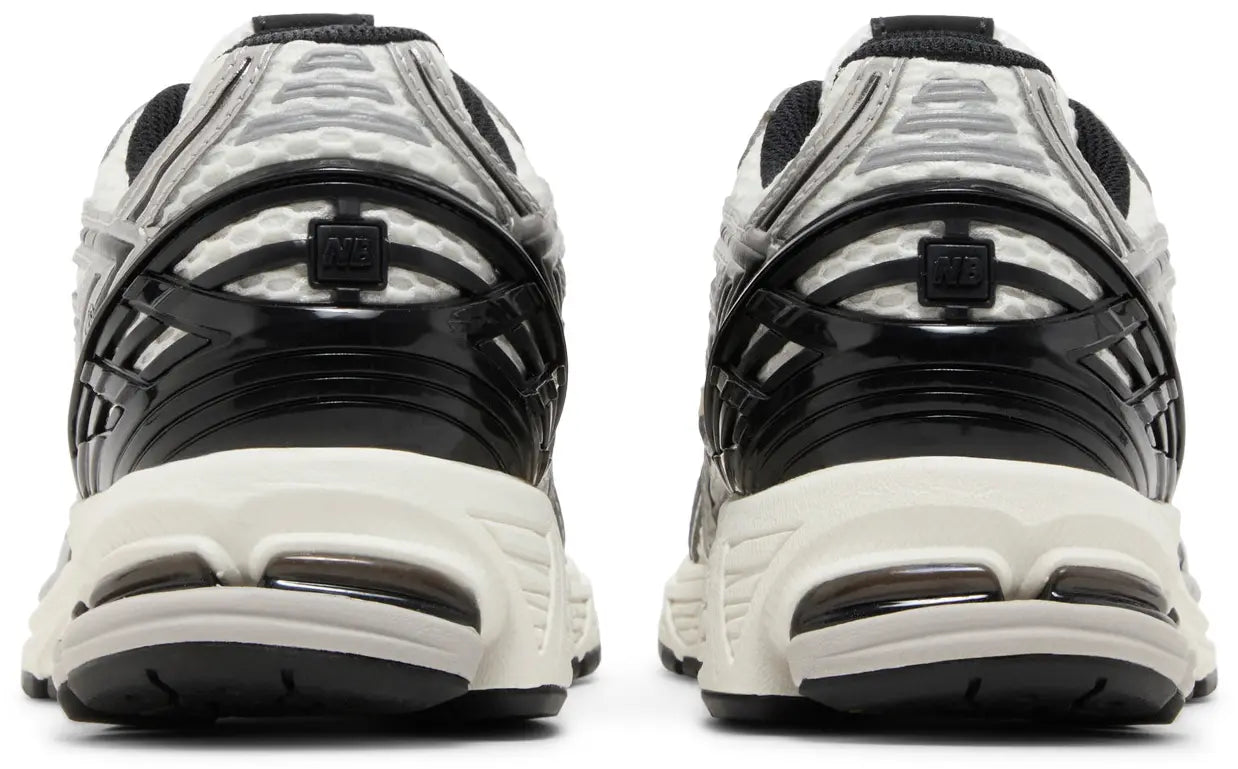 New Balance 1906R Crème Noir