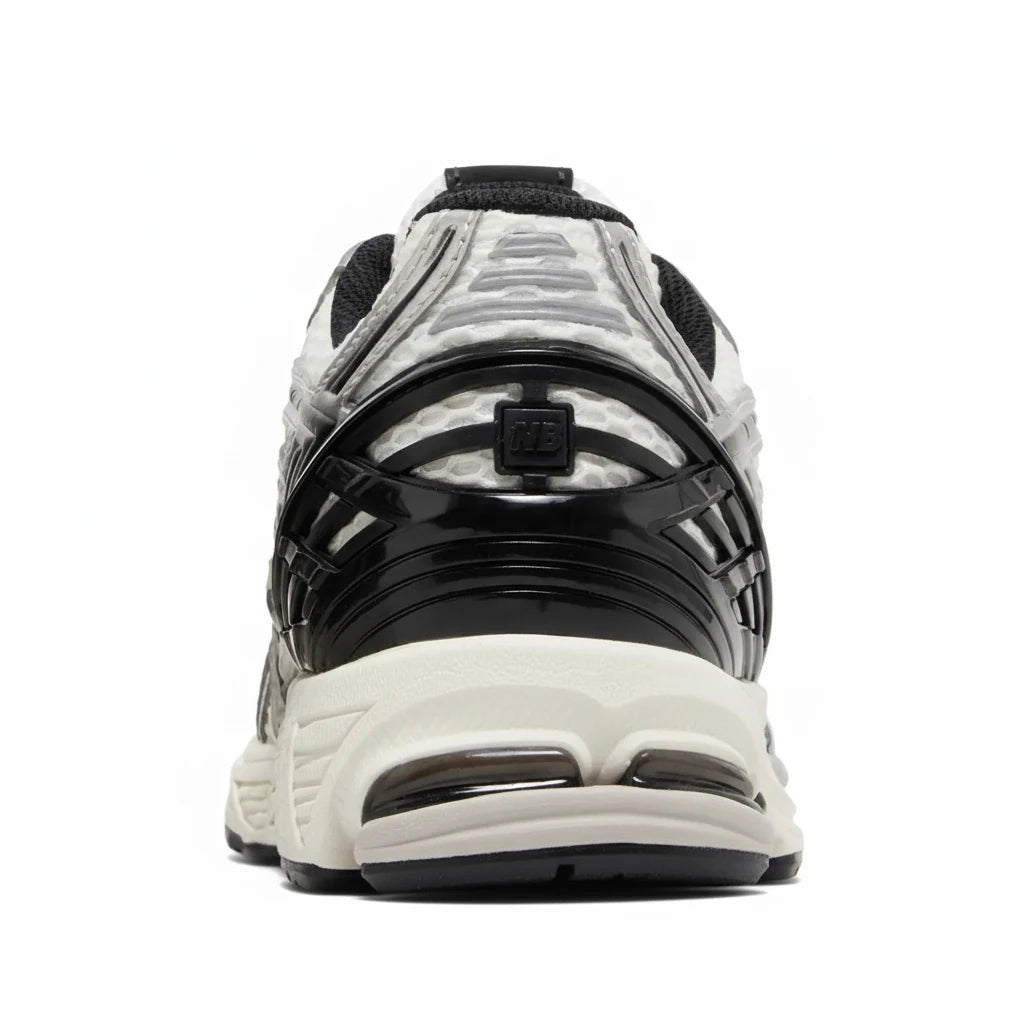 New Balance 1906R Crème Noir - Sneakaddixct