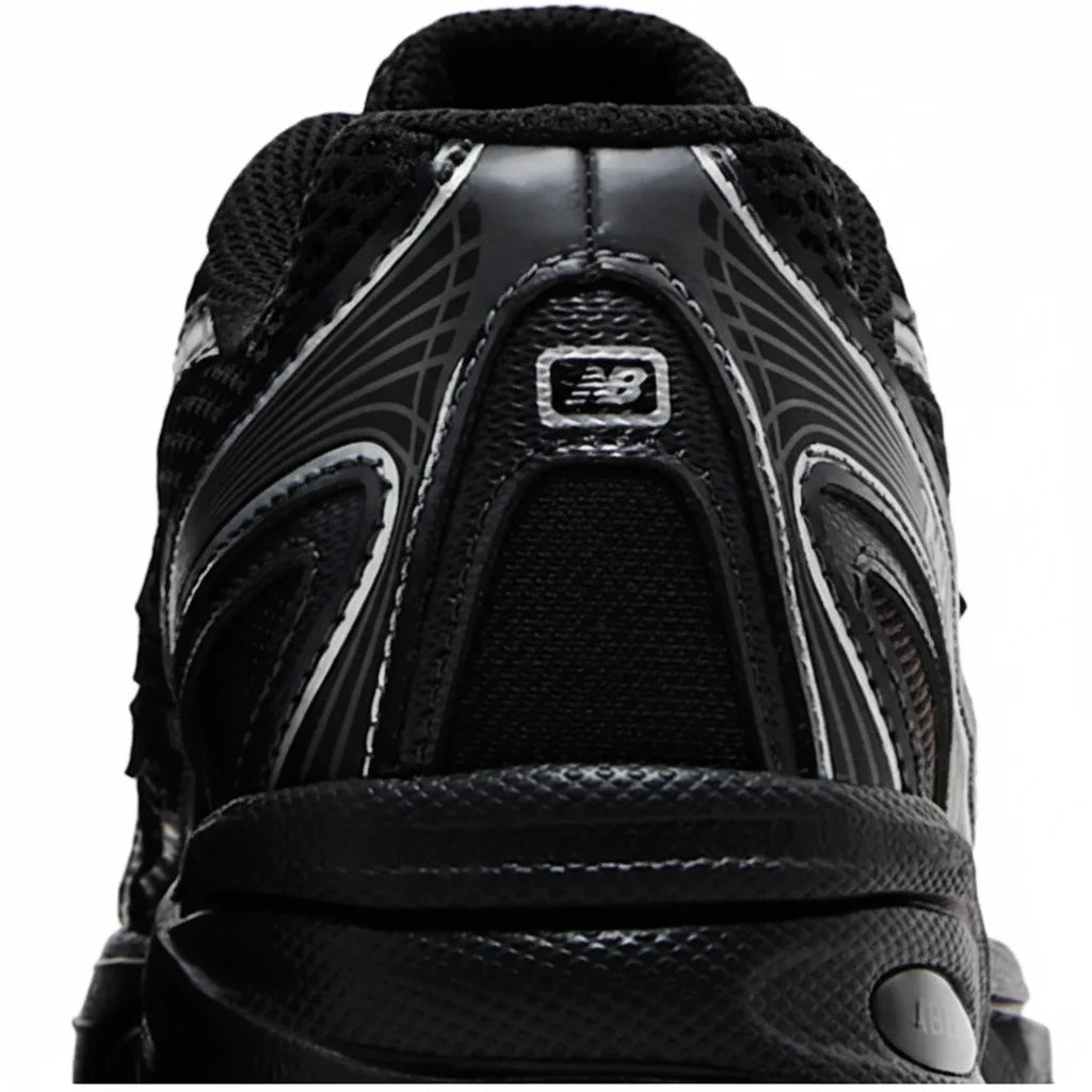New Balance 740 Noir Gris Métallisé - Sneakaddixct